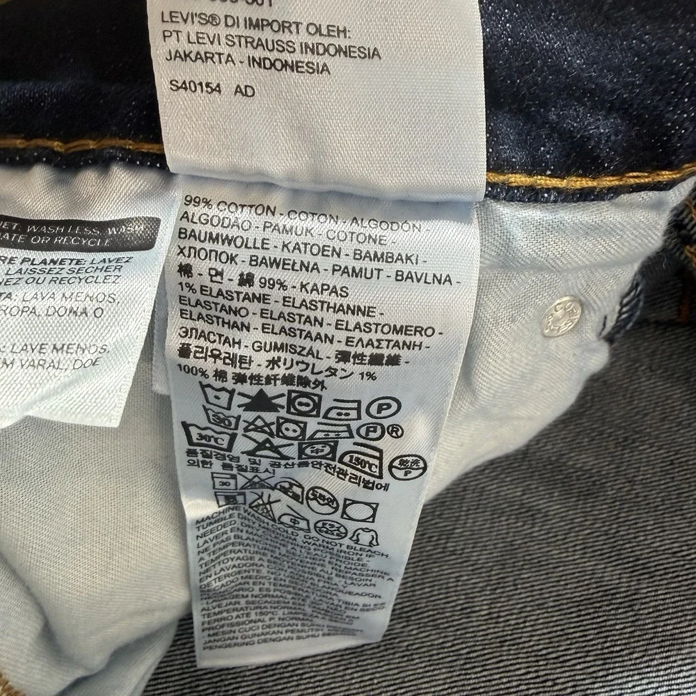NWT Levi's 541 Athletic Fit Men's Jeans Sz 42X30 Blue Med Wash Straight Leg New